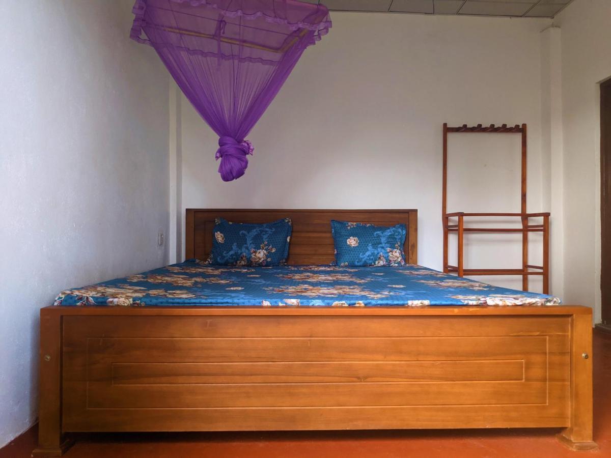 Tropical Point Inn Матара Екстериор снимка